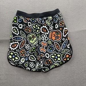 Under Armour Shorts Womens Small Multicolor Skull Floral 6 Inseam Halloween
